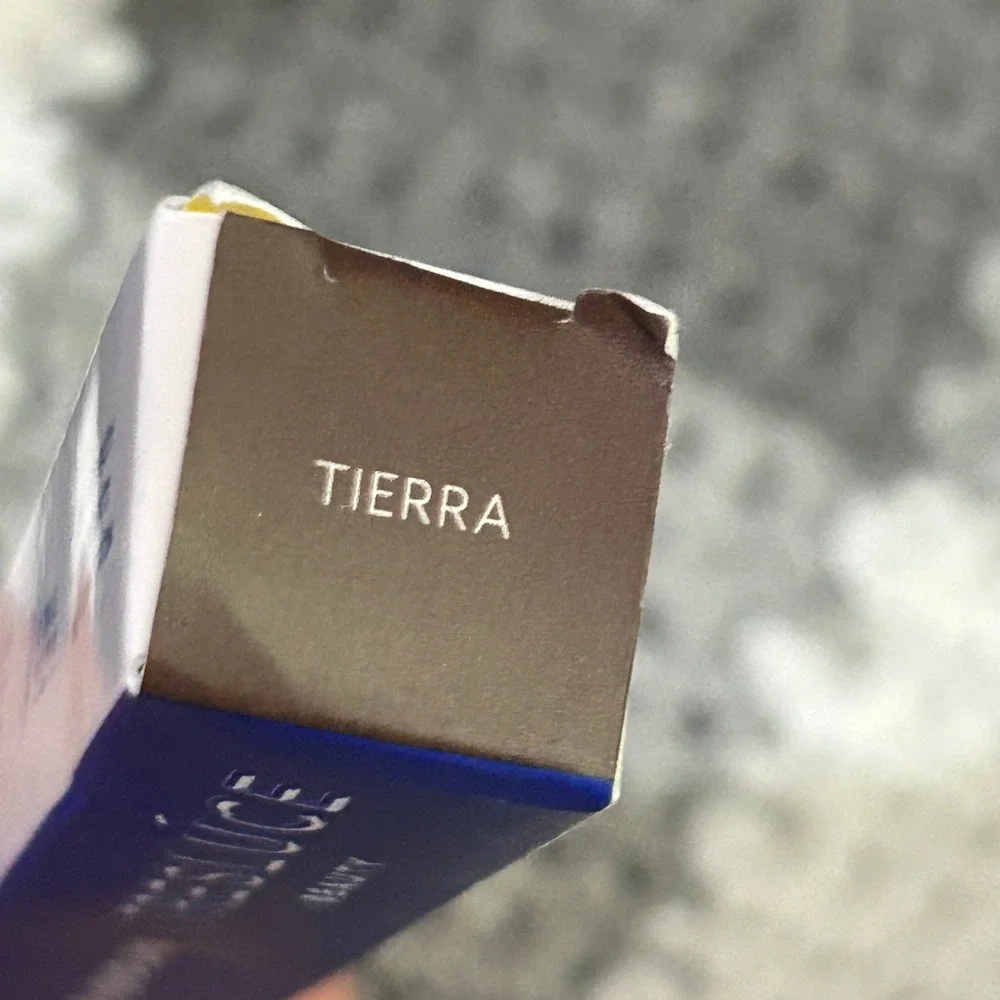 Treslúce Beauty Liquid Liner Eterno 1ml Tierra Brown Matte Waterproof Smudgeproo